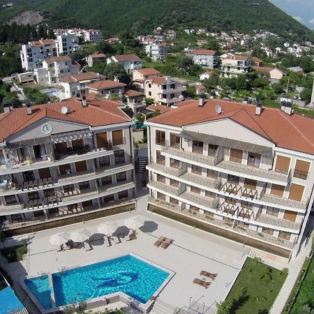 Perla Di Boka Apartamento Baošići Exterior foto