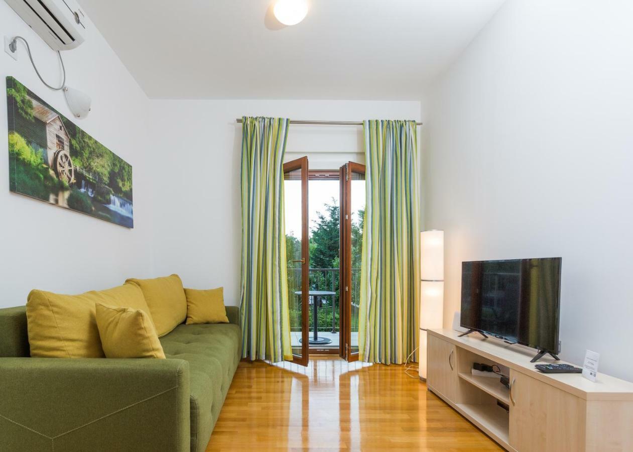 Perla Di Boka Apartamento Baošići Exterior foto