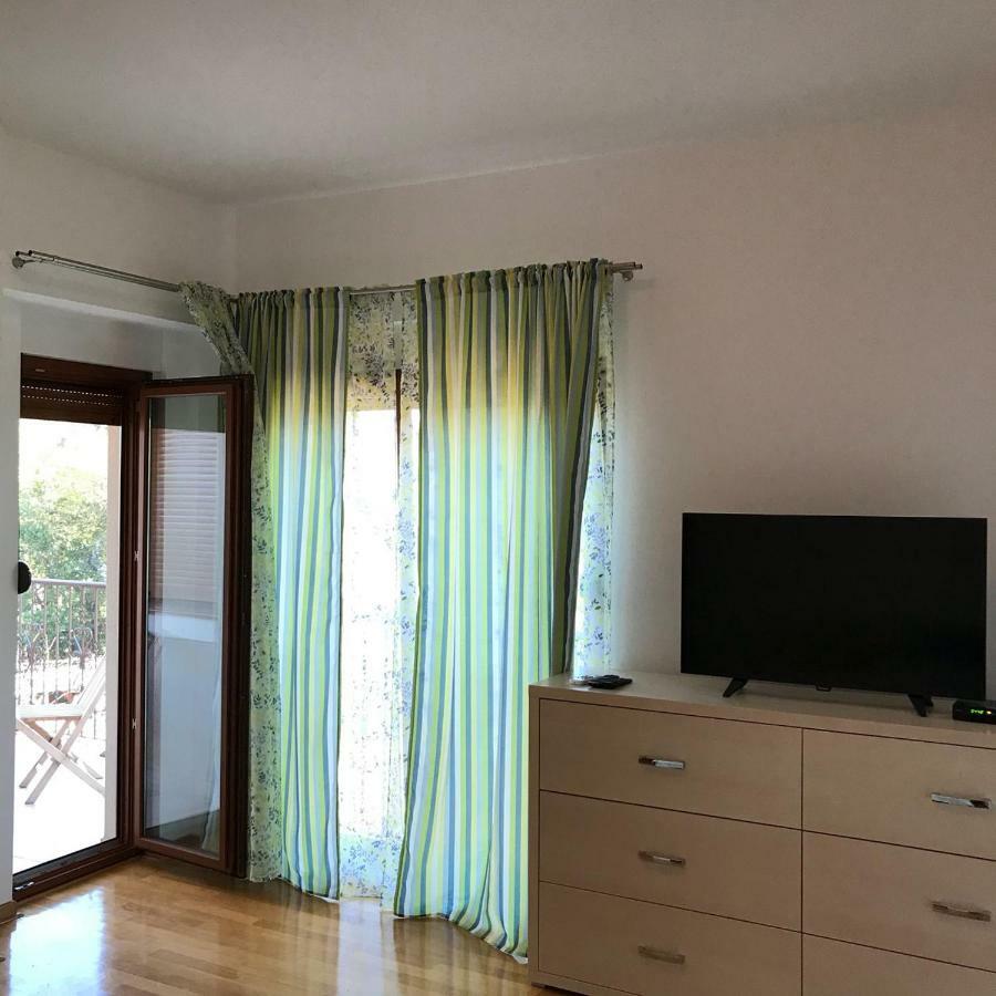 Perla Di Boka Apartamento Baošići Exterior foto