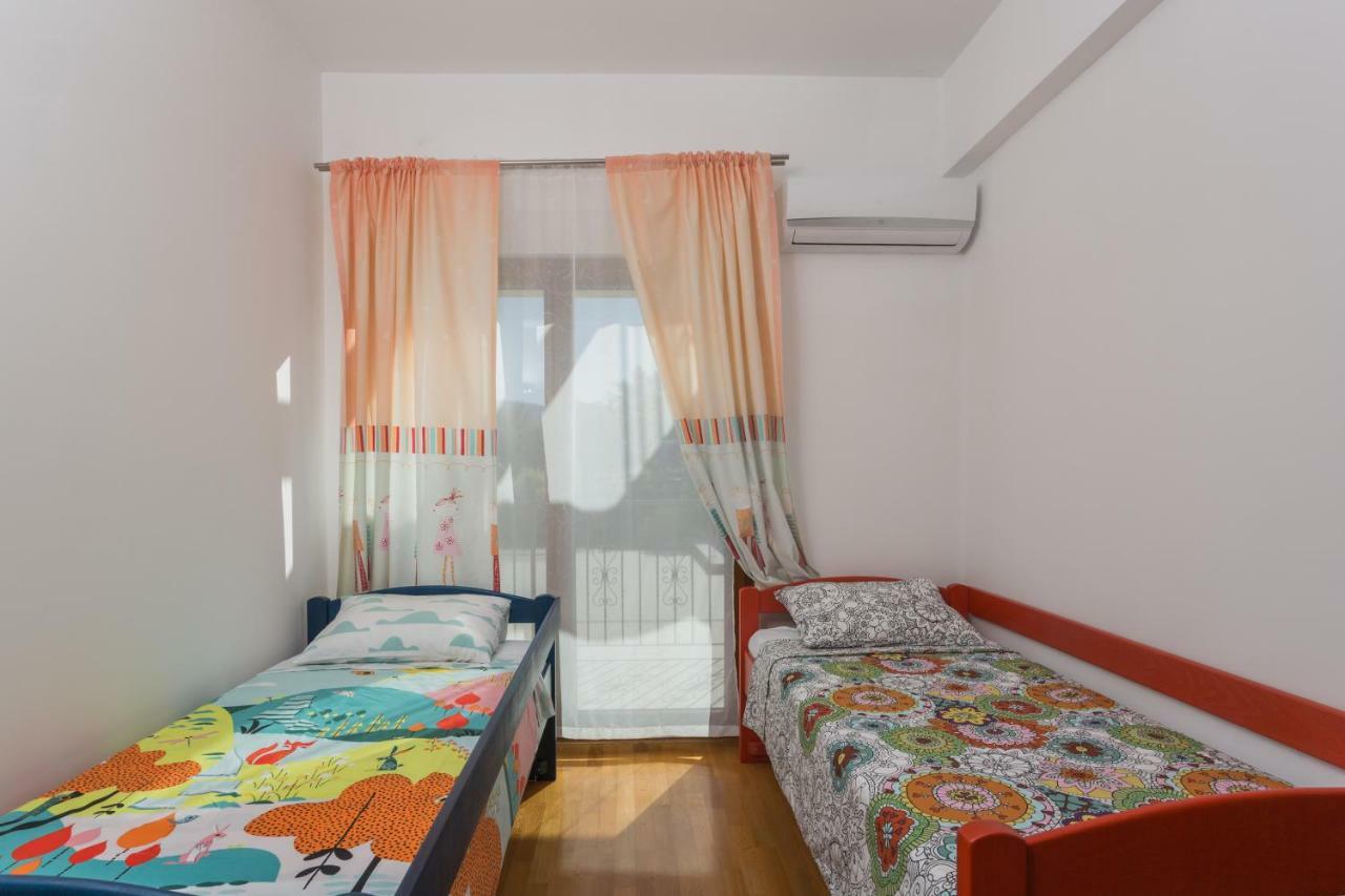 Perla Di Boka Apartamento Baošići Exterior foto