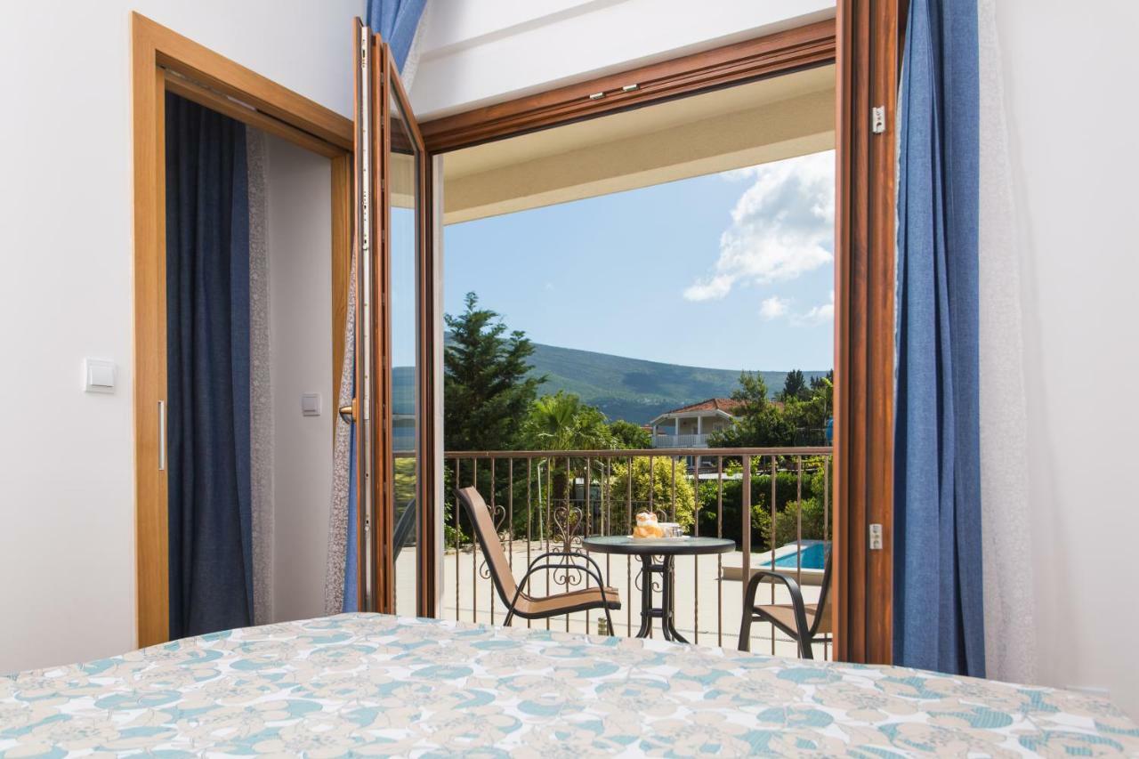 Perla Di Boka Apartamento Baošići Exterior foto